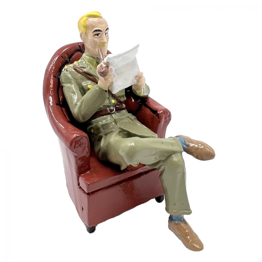 Figurine métal Blake & Mortimer Origine - Blake lisant dans un fauteuil (Pixi)