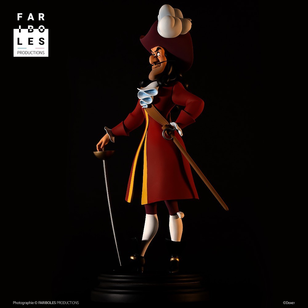 Figurine résine Walt Disney - Peter Pan : Capitaine Crochet (Fariboles)